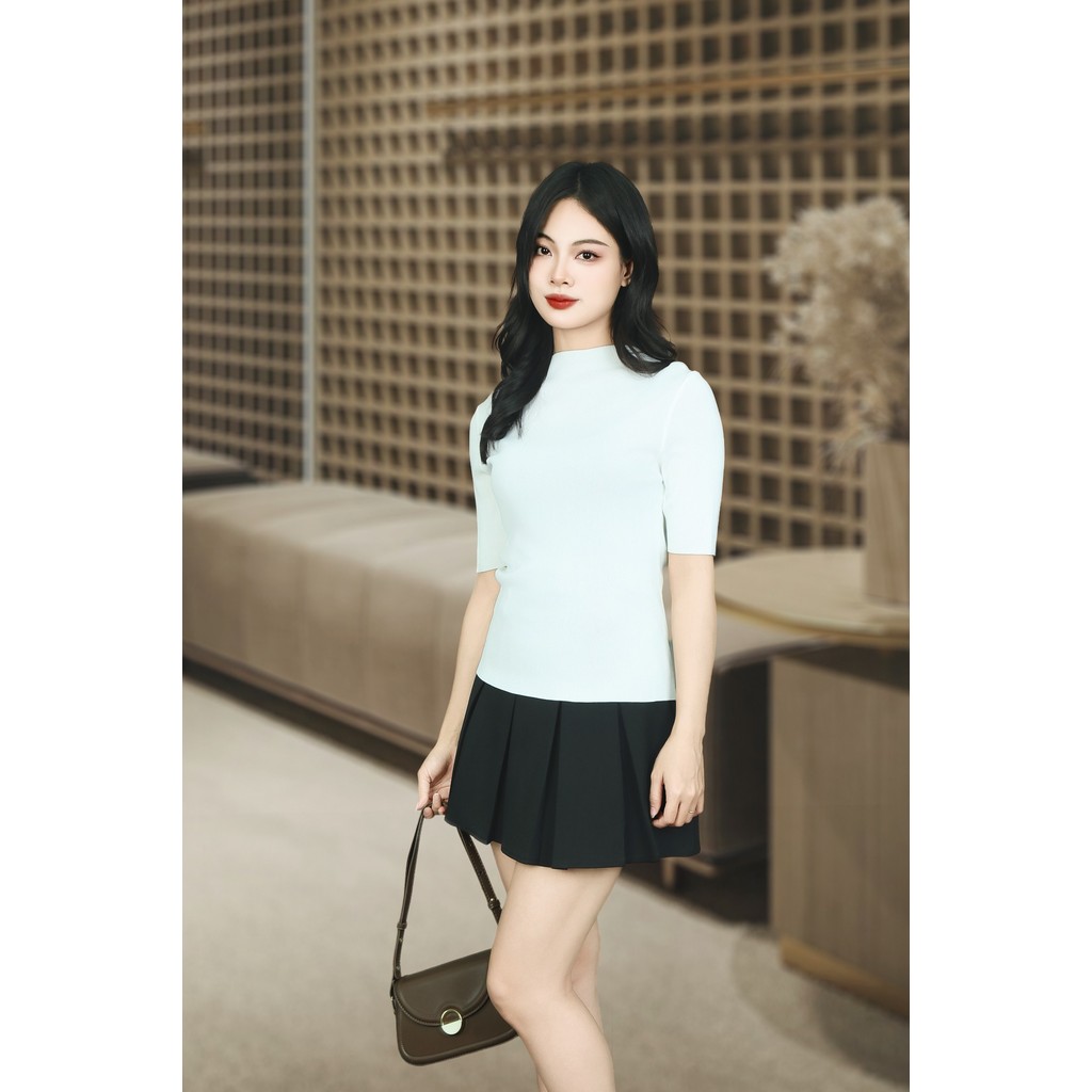 เสื้อสเวตเตอร์สีขาวคอปก 3F แขนสั้น AL663TR