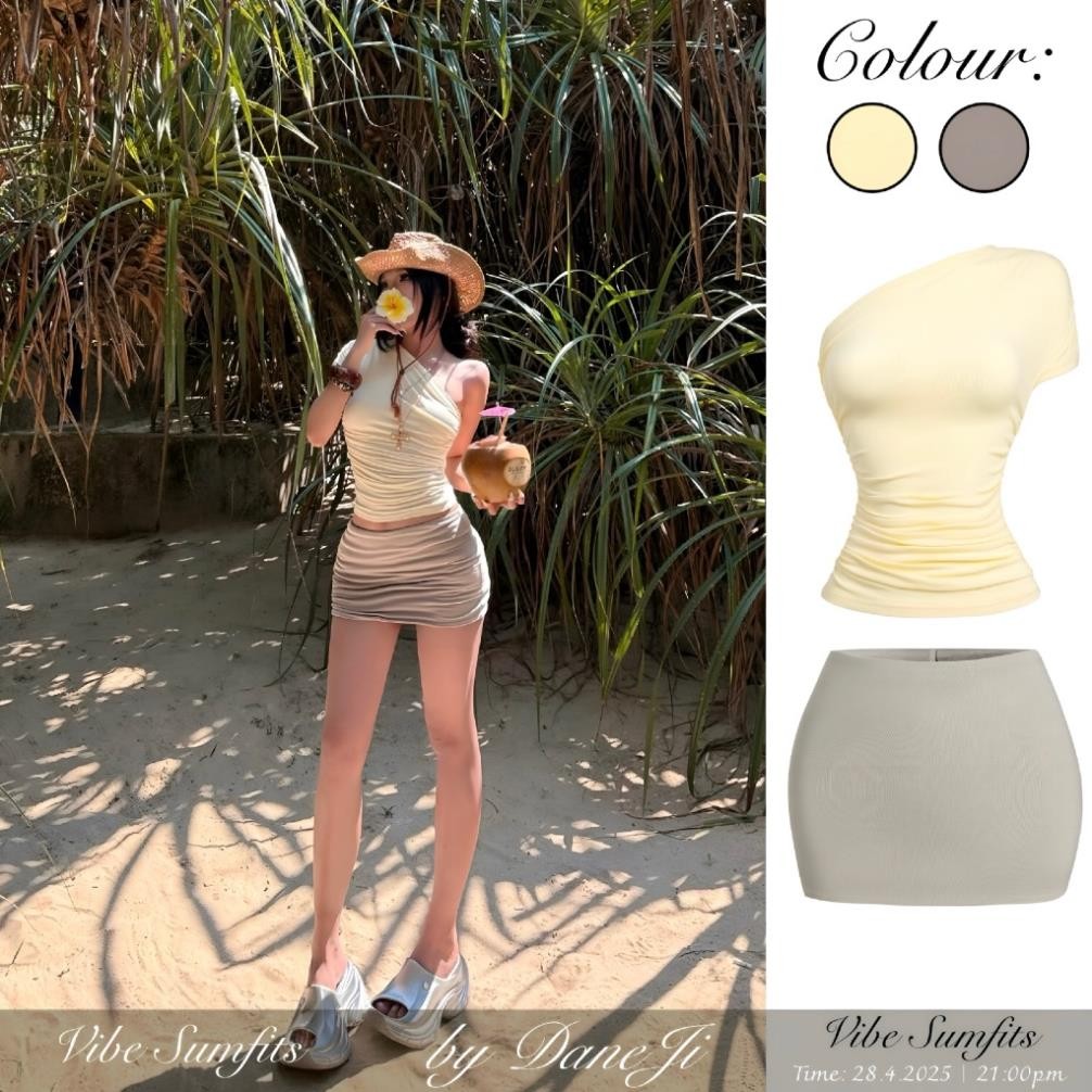 [ VIBE SUMFITS ] เสื้อยืดเปิดไหล่ Slimfit DANENJI ชุดเอวจับจีบ - กระโปรงมินินมถั่วสีเทาพาสเทล