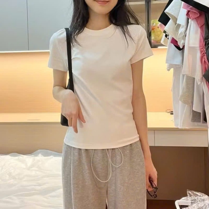 เสื้อยืดสีพื้นผู้หญิงเสื้อเบลเซอร์คอกลมผู้หญิงทําจากยางยืดเย็นคุณภาพสูง Z04 ไลลี่ช็อป