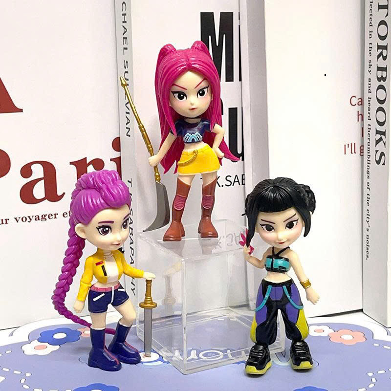 (AB) (KPop Demon Hunters) ชุดโมเดลกล่องตาบอด KPop Demon Hunters – Mira, Rumi, Zoey ตัวละคร (ชุดตัวละ