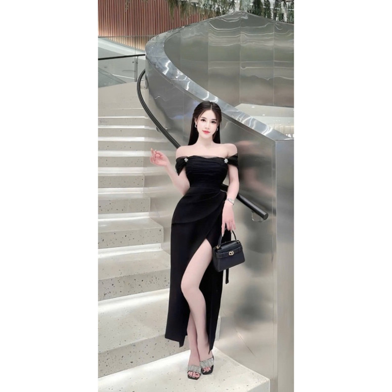 ชุดราตรีเปิดไหล่เย้ายวนพร้อมกรีด | BECHIC เดรสปาร์ตี้ตัวยาวสุดหรู