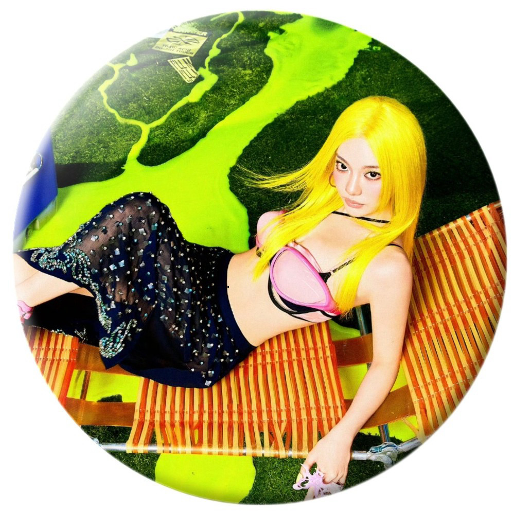 พวงกุญแจกระจก Kpop AESPA และป้าย LEMONADE