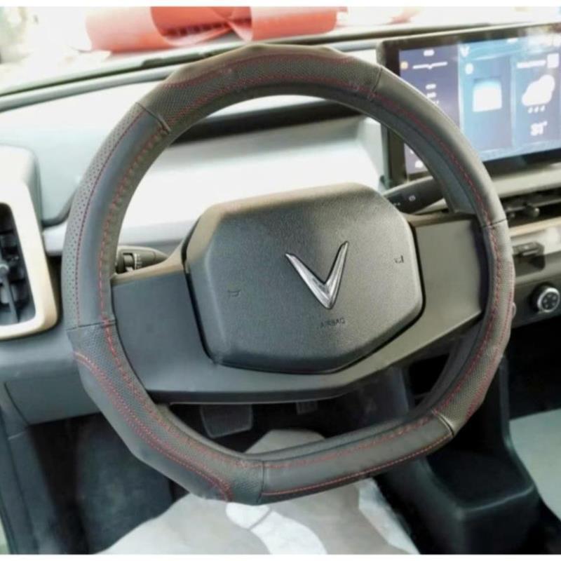 VINFAST ฝาครอบพวงมาลัย VF3, VF5, VF8, VF9, VF e34, DCUT ขนาด 36 ซม., หนัง
