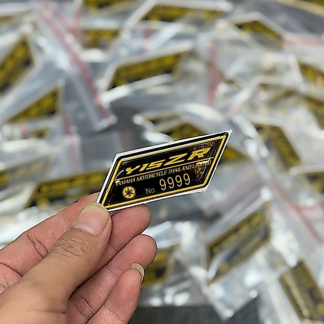FI LIMITED LOGO STAMP LETTER Y15ZR NO. 9999 พร้อม THICK EMERGED ADHESIVE สําหรับมอเตอร์ไซค์ DECORTAT