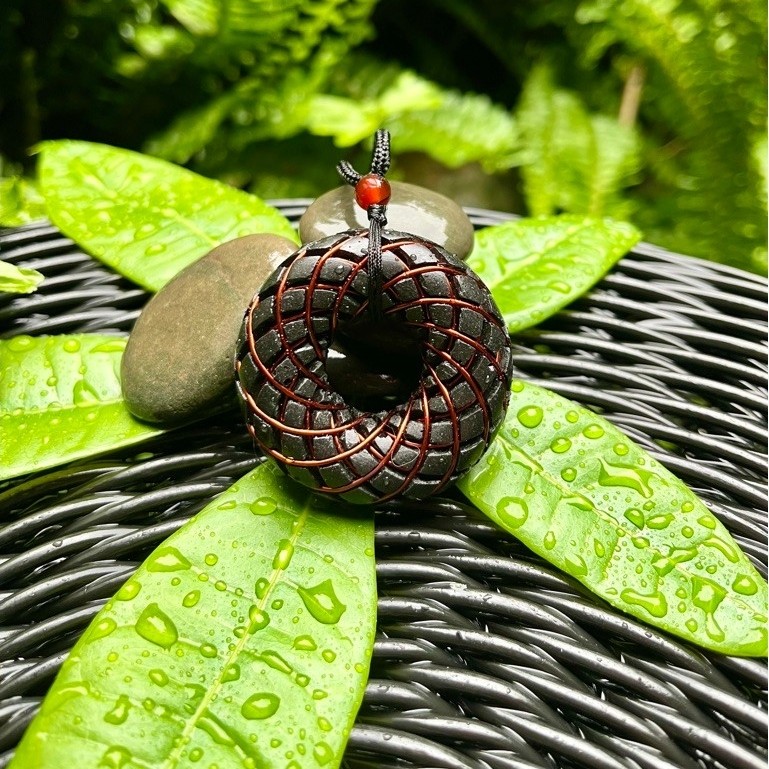 อุปกรณ์พลังงาน Torus Orgonite