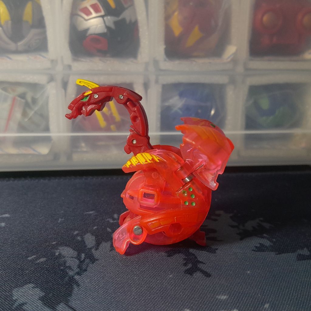 Cyborg Helios - ของแท้ Bakugan New Vestroia S2 รุ่น
