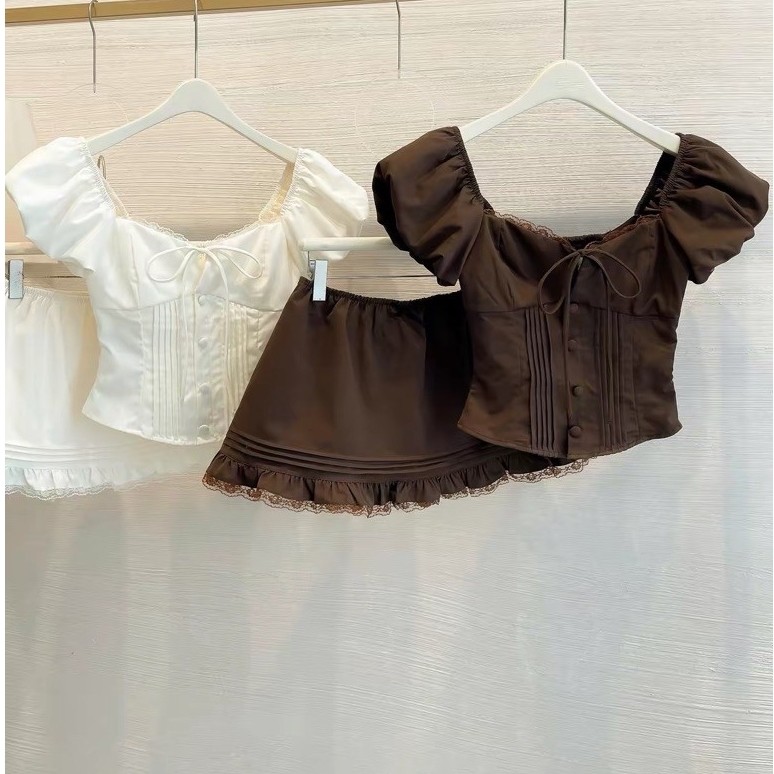 Womens Set เสื้อแขนสั้นพัฟกระโปรงบาน