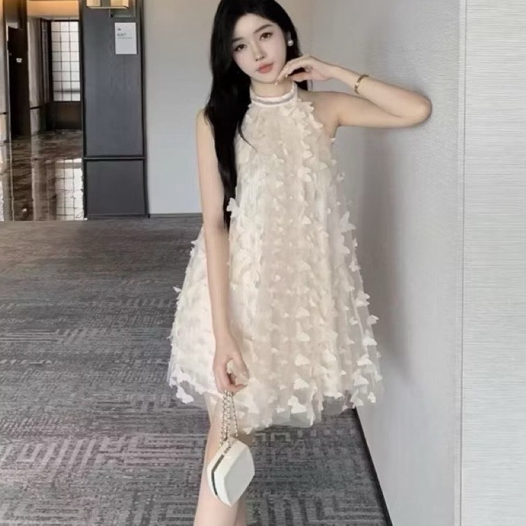 ชุดเดรส Yem คอปกลูกปัด 3d sm