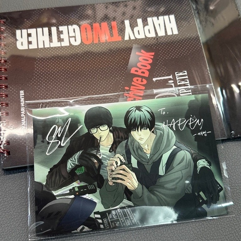 [ของแท้] CALENDAR + POSCARD HAPPY TWOGETHER/ CALENDER HAPPY TWOGETHER