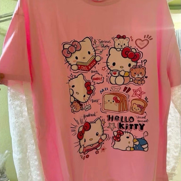 เสื้อยืด Kitty แขนลูกไม้ จาก HUI HUI Newtag