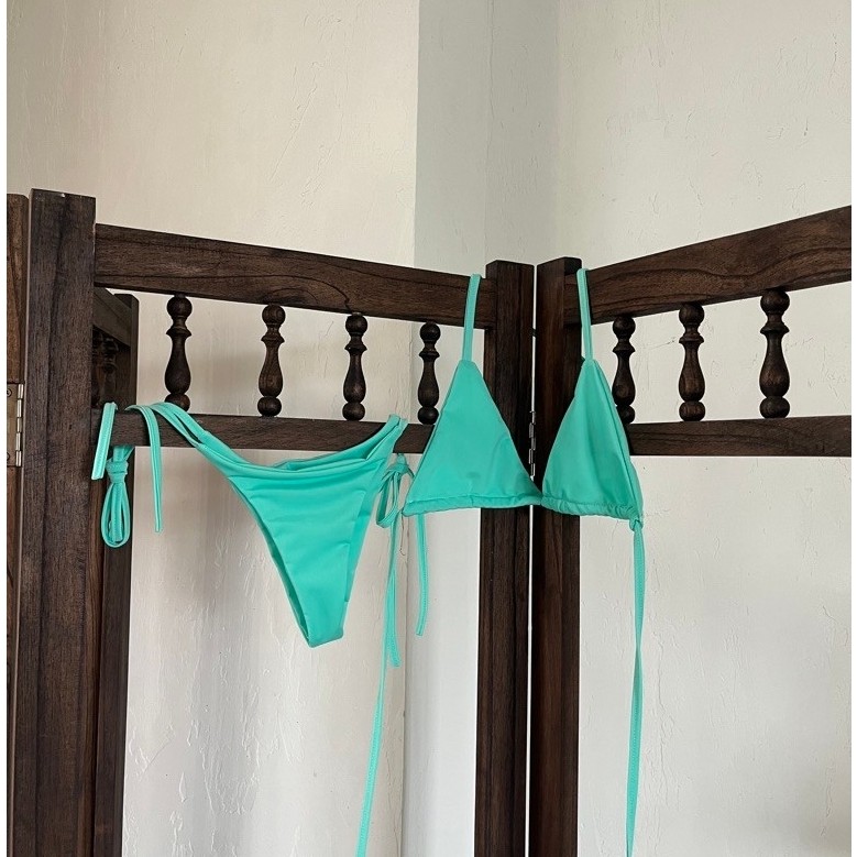 Tiffany Blue Bikini by Elio Charlie (ผลิตภัณฑ์พิเศษของ Elio Charlie)