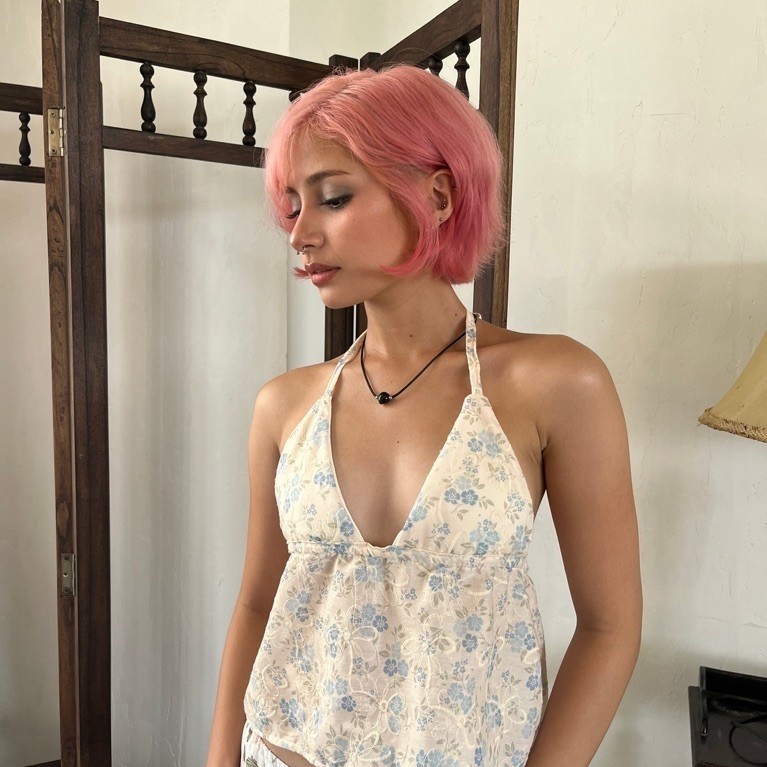 Leyla top by Elio Charlie (ผลิตภัณฑ์ตัดเย็บพิเศษโดย Elio Charlie)