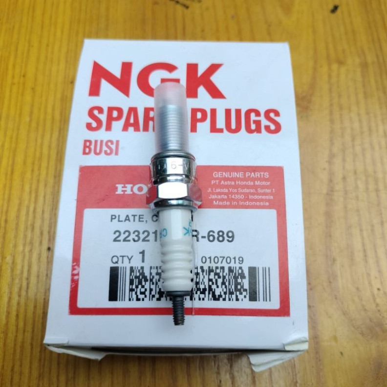 กล่อง NGK Spark Plugs Combo ของแท้ 10 Made in Indonesia