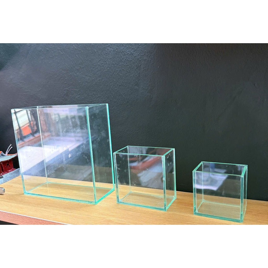 Super MiNi Fish Show Tank ขนาด 8x4x8cm - ตู้ปลาขนาดเล็กสุด