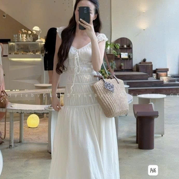 แม็กซี่เดรสยาว เดรสคอเต่าเอวยางยืดและอก กระโปรงบานยาว 929(Z4) ไมล์.