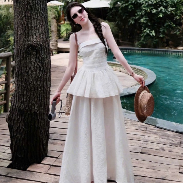 ชุดกระโปรงผู้หญิงสุดหรู ชุดเสื้อทูวันหางปลาผสมกระโปรงยาวสวยงาม 804(Z4) NC NC NC NC NC