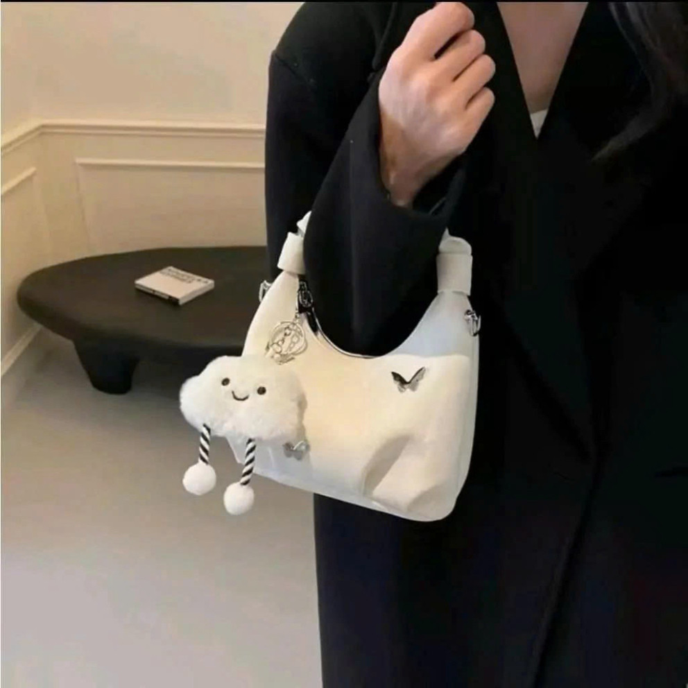 MyLaa Store กระเป๋าสะพายข้างผู้หญิง กระเป๋าสะพายกํามะหยี่ลายผีเสื้อ - HT005