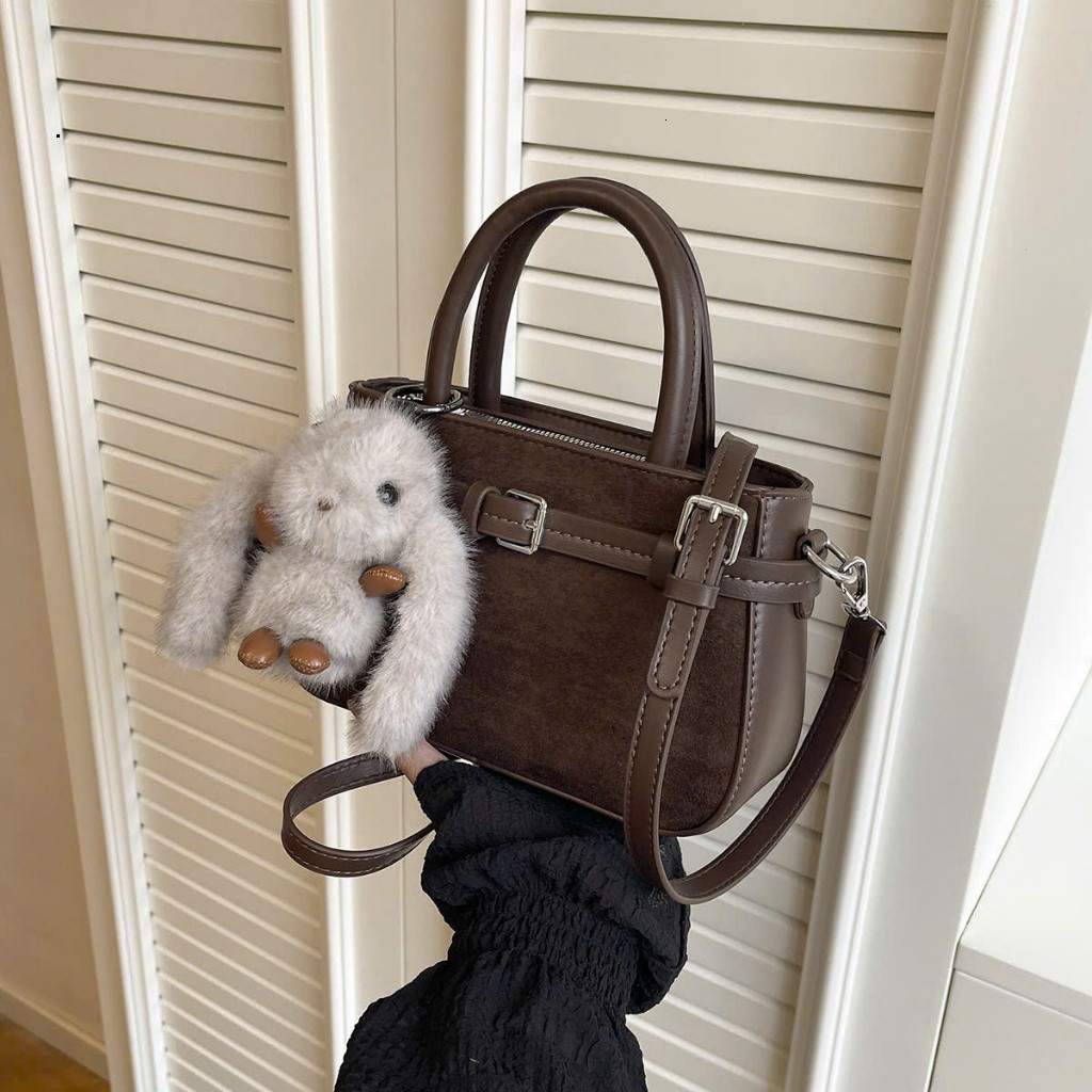 Vintage Mini Suede กระเป๋าถือสตรีฤดูใบไม้ร่วงฤดูหนาวCrossbodyไหล่กระเป๋าถือFurry Rabbit Charm – DK412