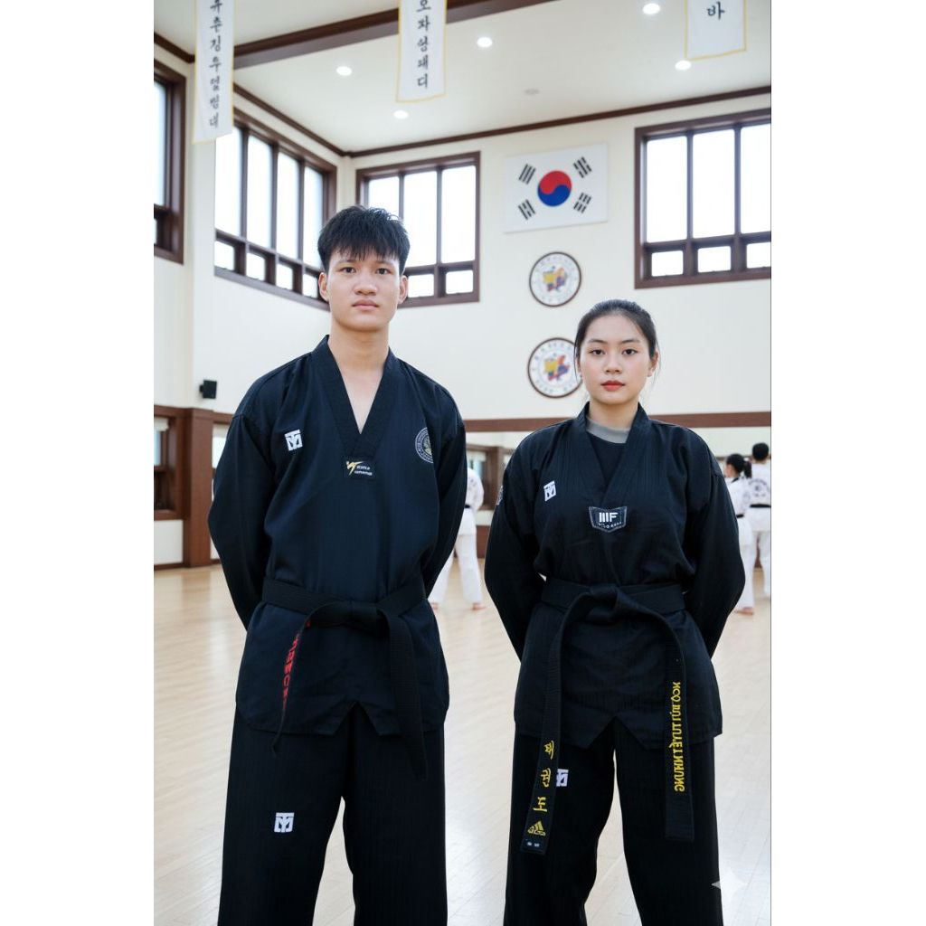 Mooto ชุดศิลปะการต่อสู้สีดําเต็มรูปแบบ