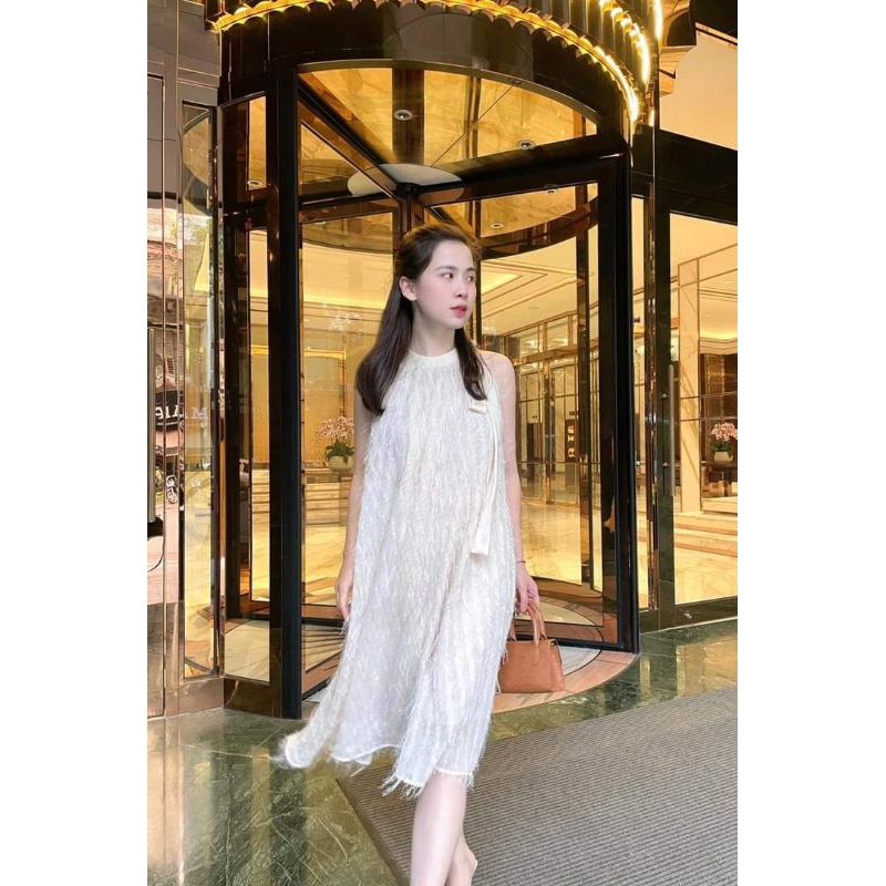 เดรสบานคอปกขนเฟอร์หรูหรามากccc