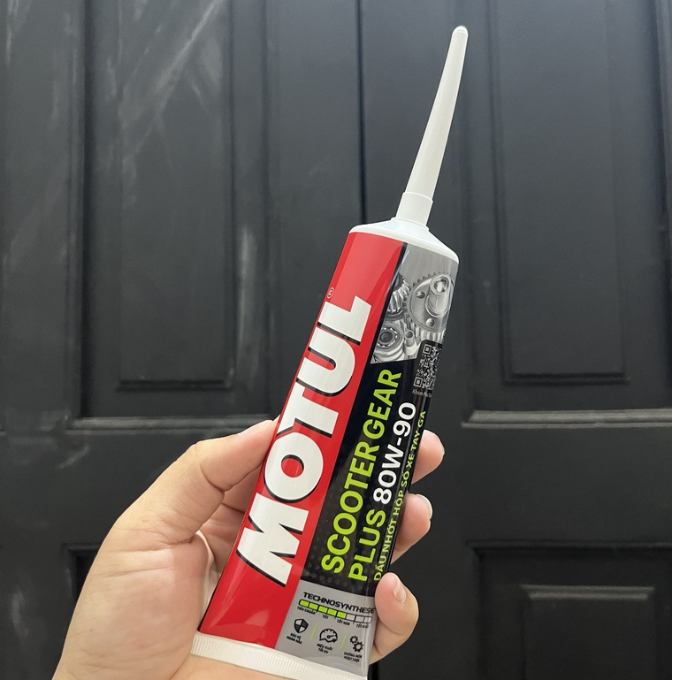 Motul Scooter Gear Plus Laptop Oil, น้ํามันเกียร์ Motul Scooter สําหรับสกู๊ตเตอร์