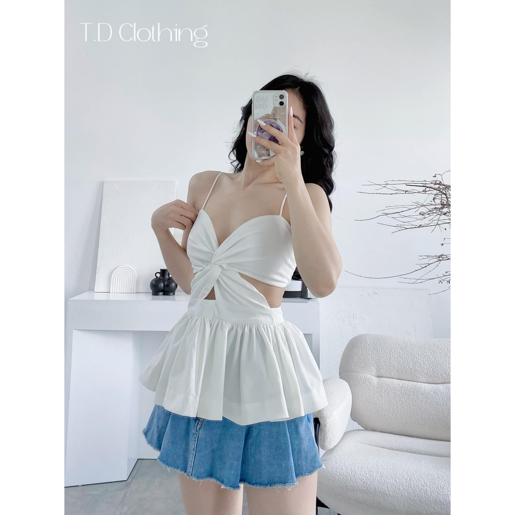 LAYLA TOPP**********