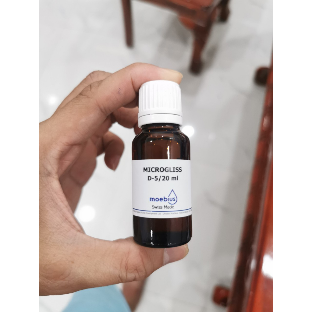 น้ํามัน Mebius D5 Microgliss สําหรับวันที่การเคลื่อนไหวของนาฬิกาสวิส 11/2025
