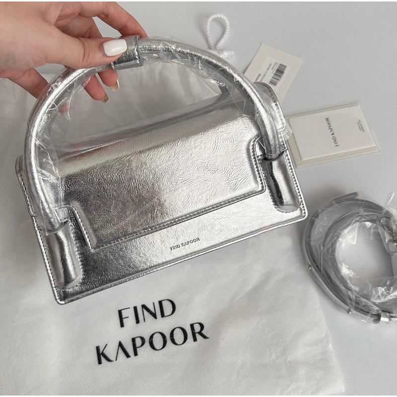 [ ของแท้ ] Find Kapoor Wedge bag ขนาด 22 Sliver