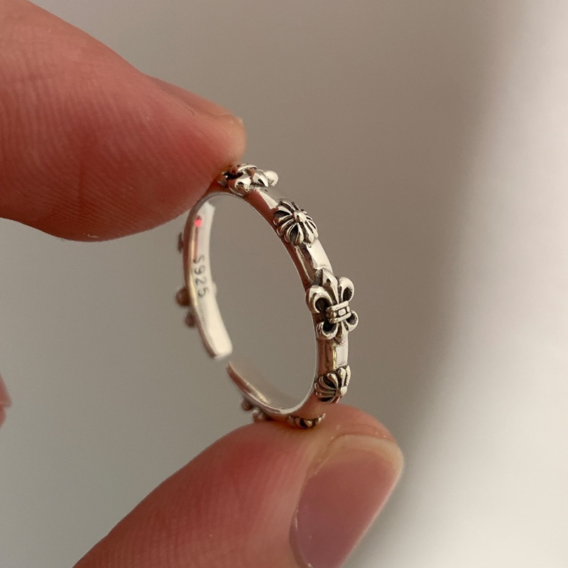 [ ภาพถ ่ ายจริง ] แหวนลายดอกไม ้ Chrome Heart Mini 925 ฟรีไซส ์