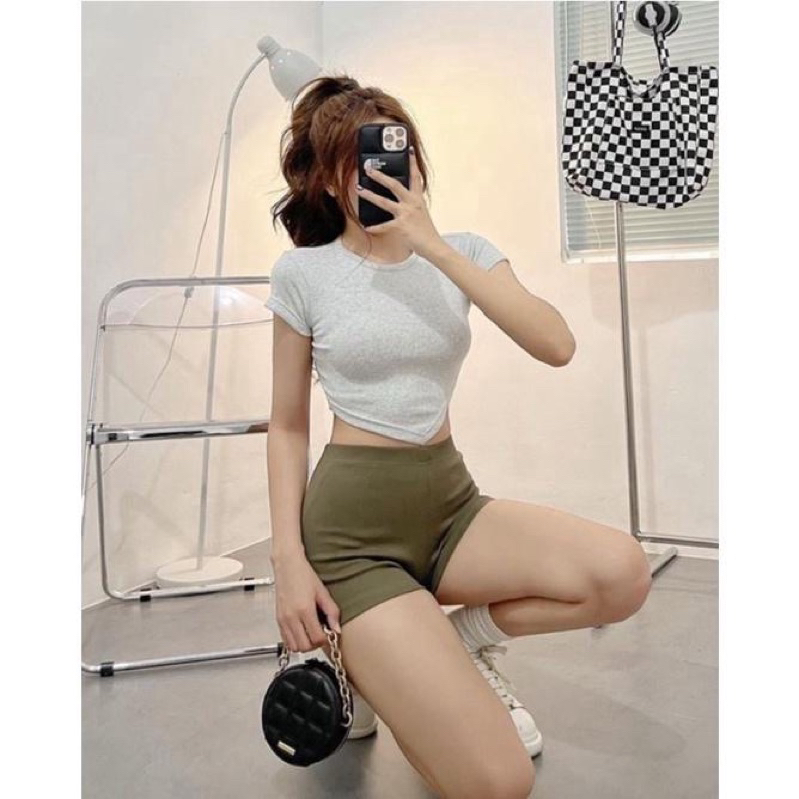 BASIC CROPTOP SHORT SLEEVES B55