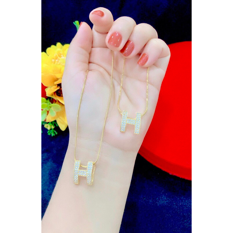 สร้อยคอก๋วยเตี๋ยวขนาดเล็กรูปตัว ชม. สวยมากพร้อมเพชรชุบทอง 18 gauge