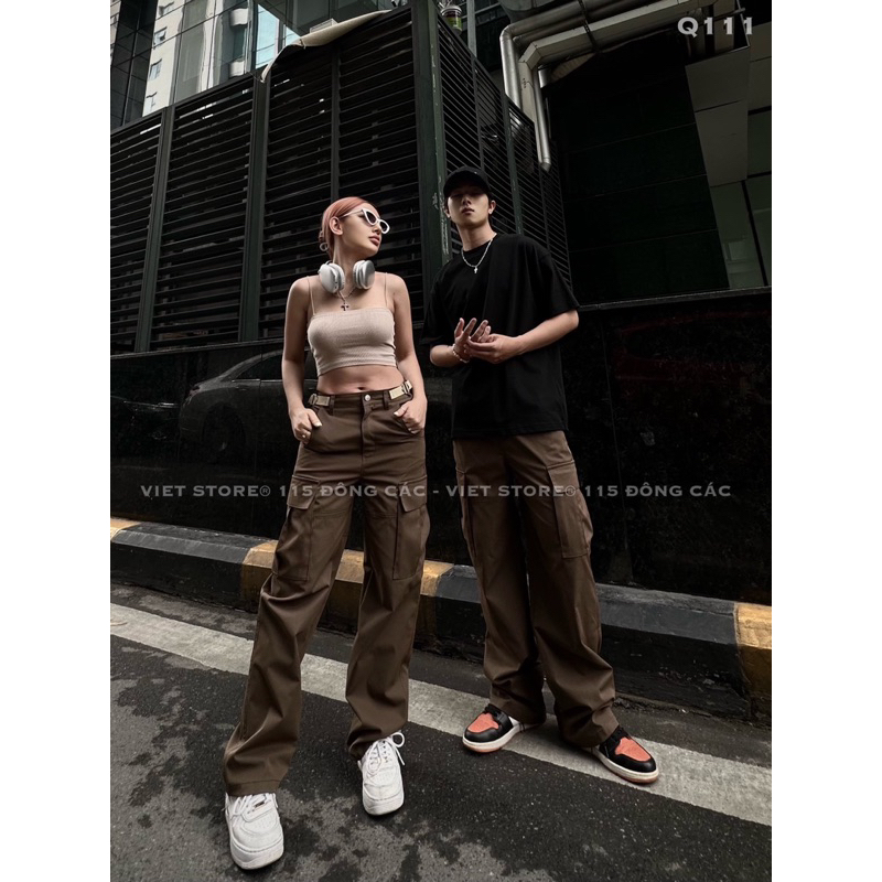 กางเกง CARGO พร้อม STRAIGHT BOX BAG Q111 โดย VIET STORE