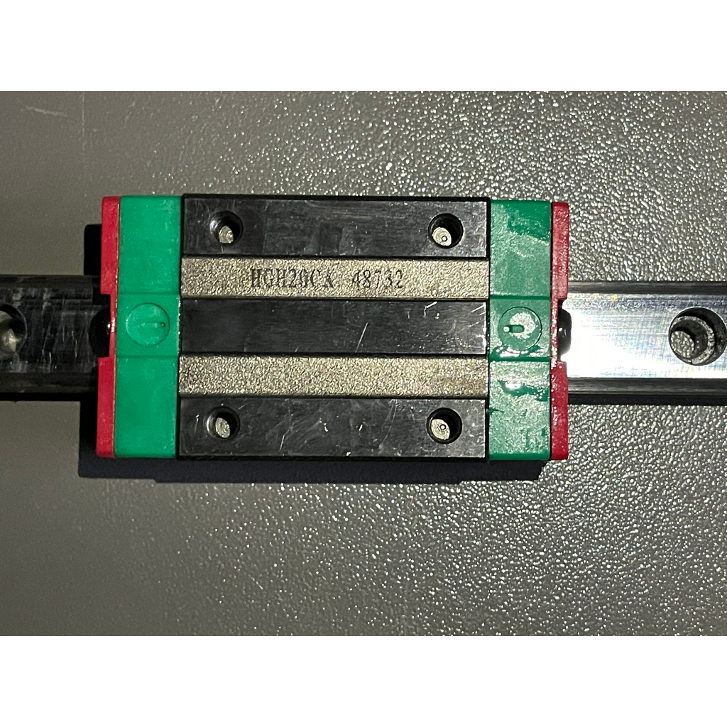 HIWIN HGR15-1000mm ตัวเลื่อนเหลี่ยมมาตรฐาน - รางเลื่อน