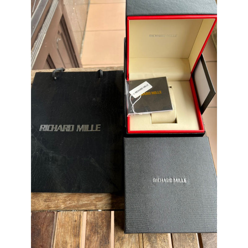 กล่องนาฬิกา Richard Mille