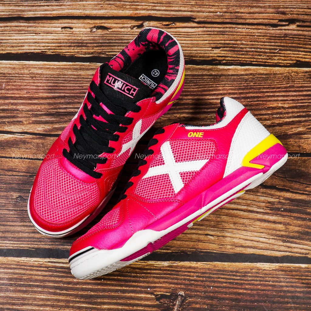 X MUNICH ONE รองเท้าฟุตซอล 56 ในร่ม - Shock Pink/White