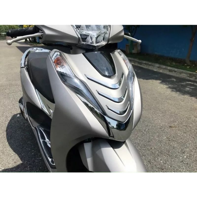 สวมหน้ากากตะกั่ว 2018 - 2023 จักรวาลสไตล์ลายแท้