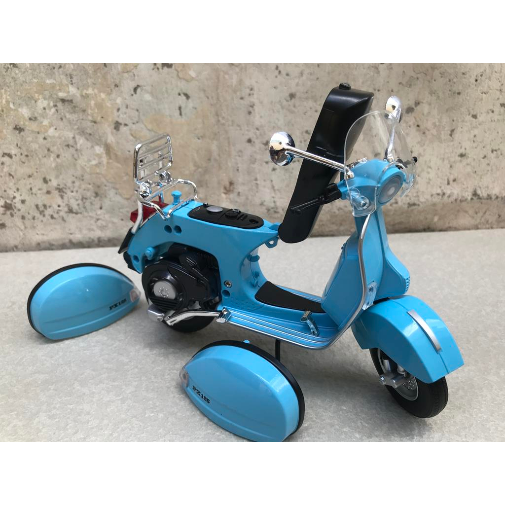 Vespa PX125 1:10****