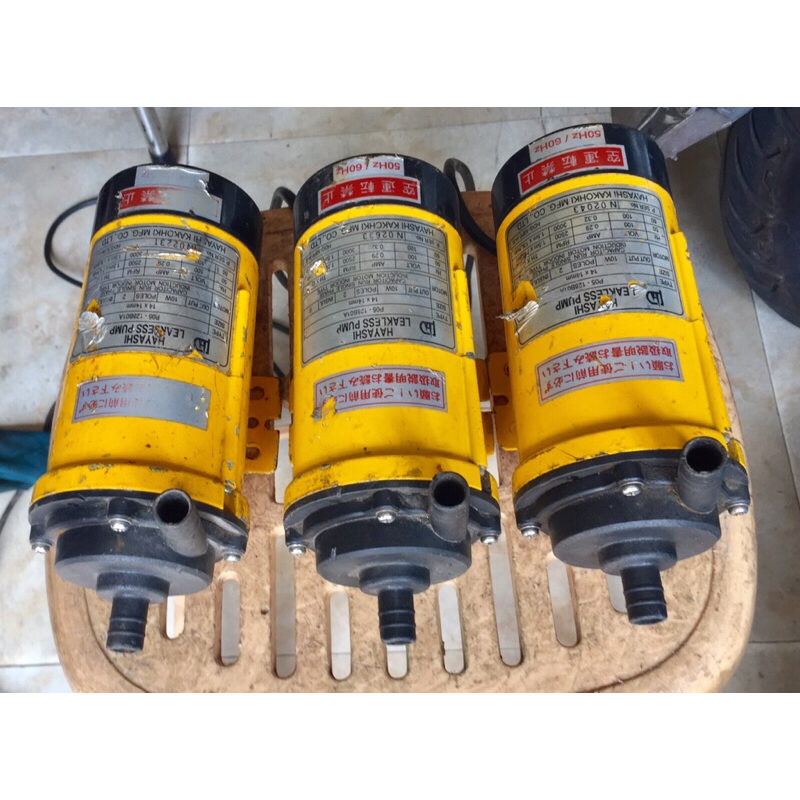 ปั๊มเคมีญี่ปุ่นวิ่ง 100v หรือ 220v.ใหม่ 90% HAYASHI PO5-128B01A Q=400-700 ลิตร/h , H= 1.5 ม.