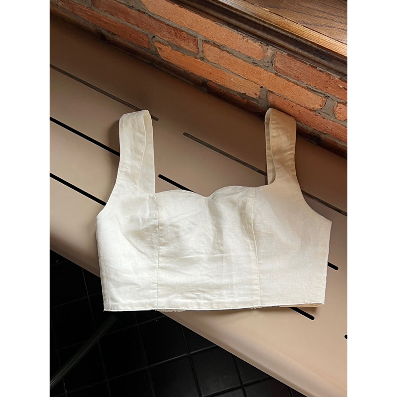 เสื้อครอป Stylized - Nellie Top