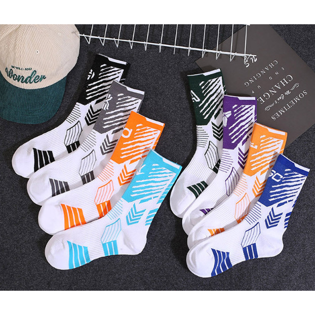 Nba LAKERS ถุงเท ้ าคอเต ่ า Full Color Basketball Style, Fashion, Dynamic .