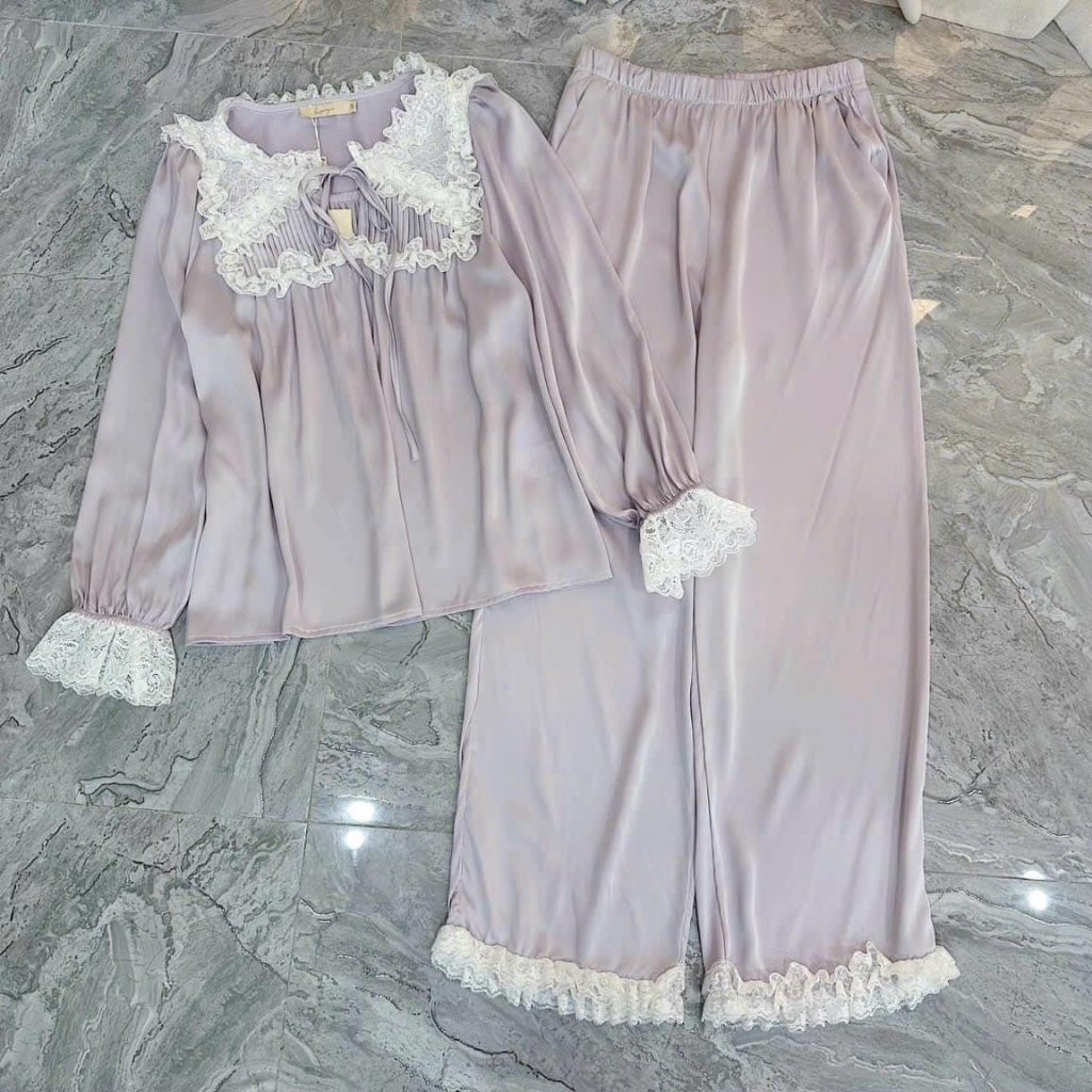 ชุดชุดนอนผ้าไหมคอปกลูกไม้สีม่วงสวย LLY_ผ้าไหมซาตินคุณภาพสูง QC A1153.