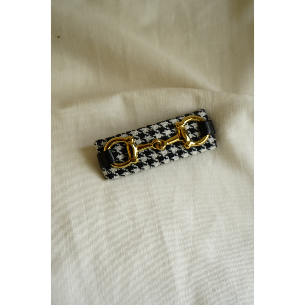 Helen Studio H73 คลิปหน้าม้าสําหรับผู้หญิงลายตารางหมากรุกขาวดําคลาสสิกสไตล์วินเทจ