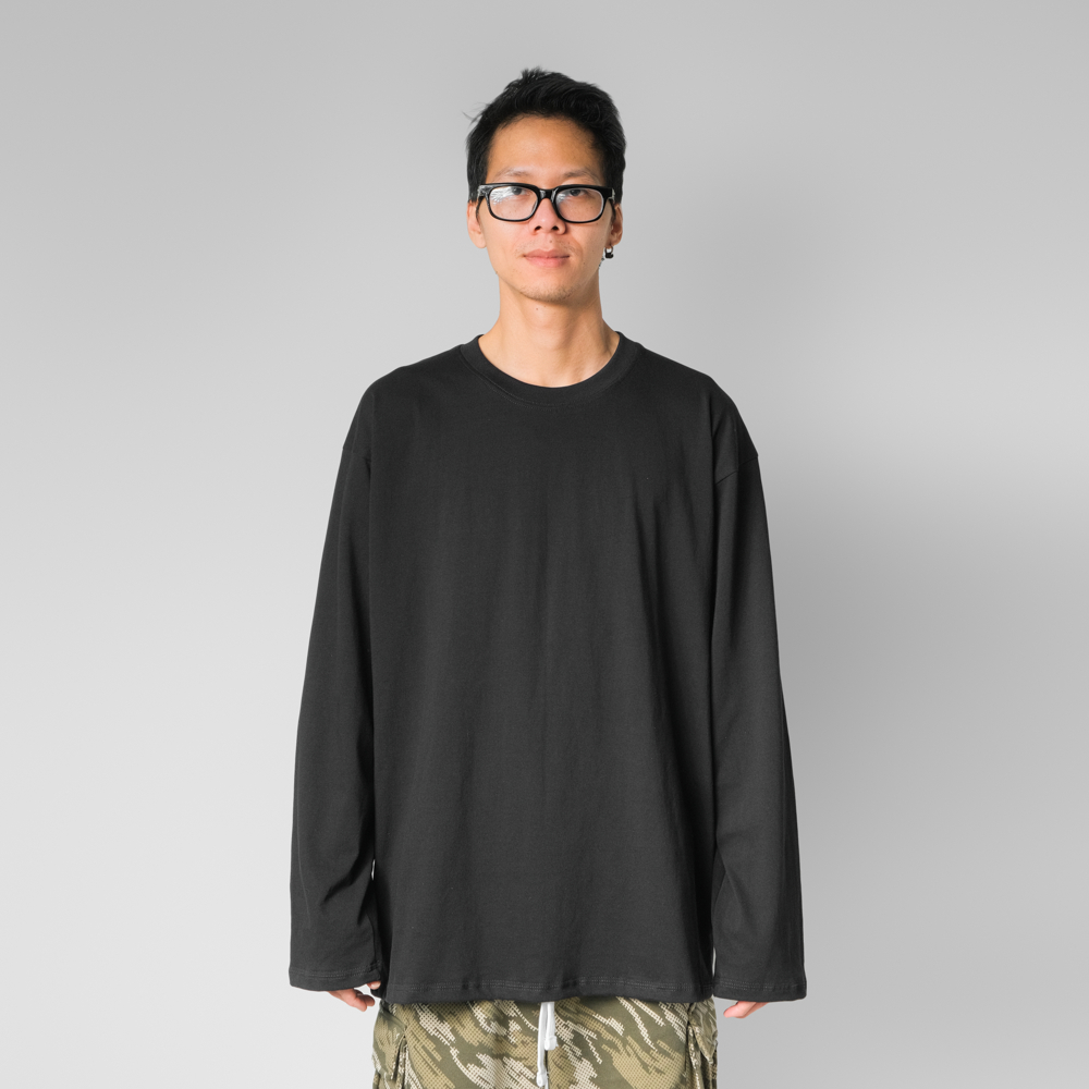 เสื้อยืดโอเวอร์ไซส์ UNISEX XFIRE BLANK แขนยาวสีดํา