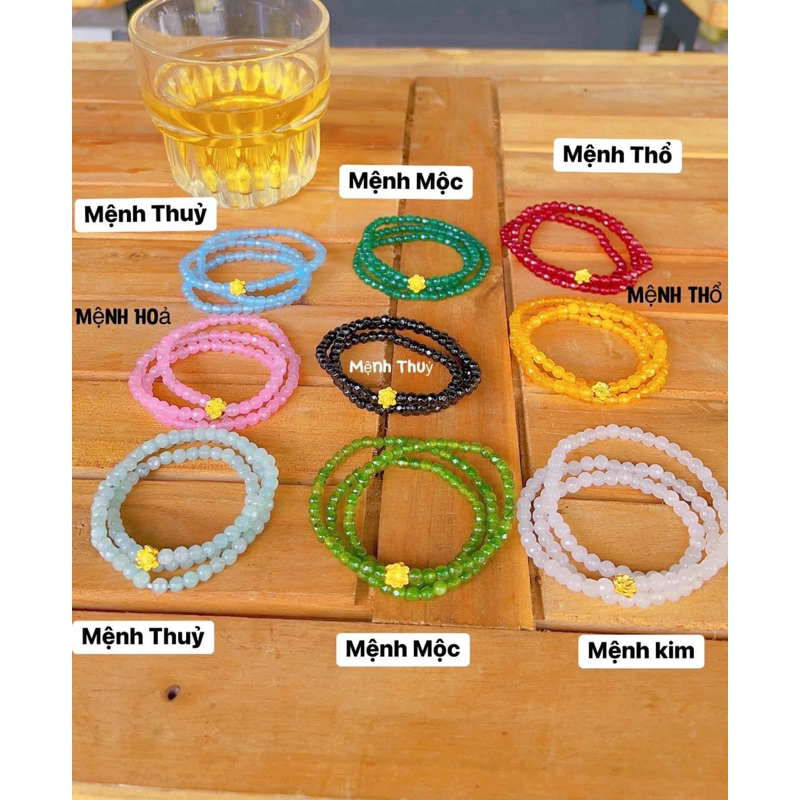 สร้อยคอหินตัดเหลี่ยมหน้า 4 มม. ผสมดอกบัวทอง vt24เค