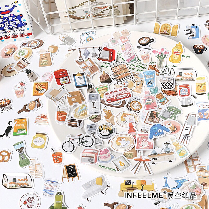 สติ๊กเกอร์ สุขสันต์ทุกวัน 200 แผ่น