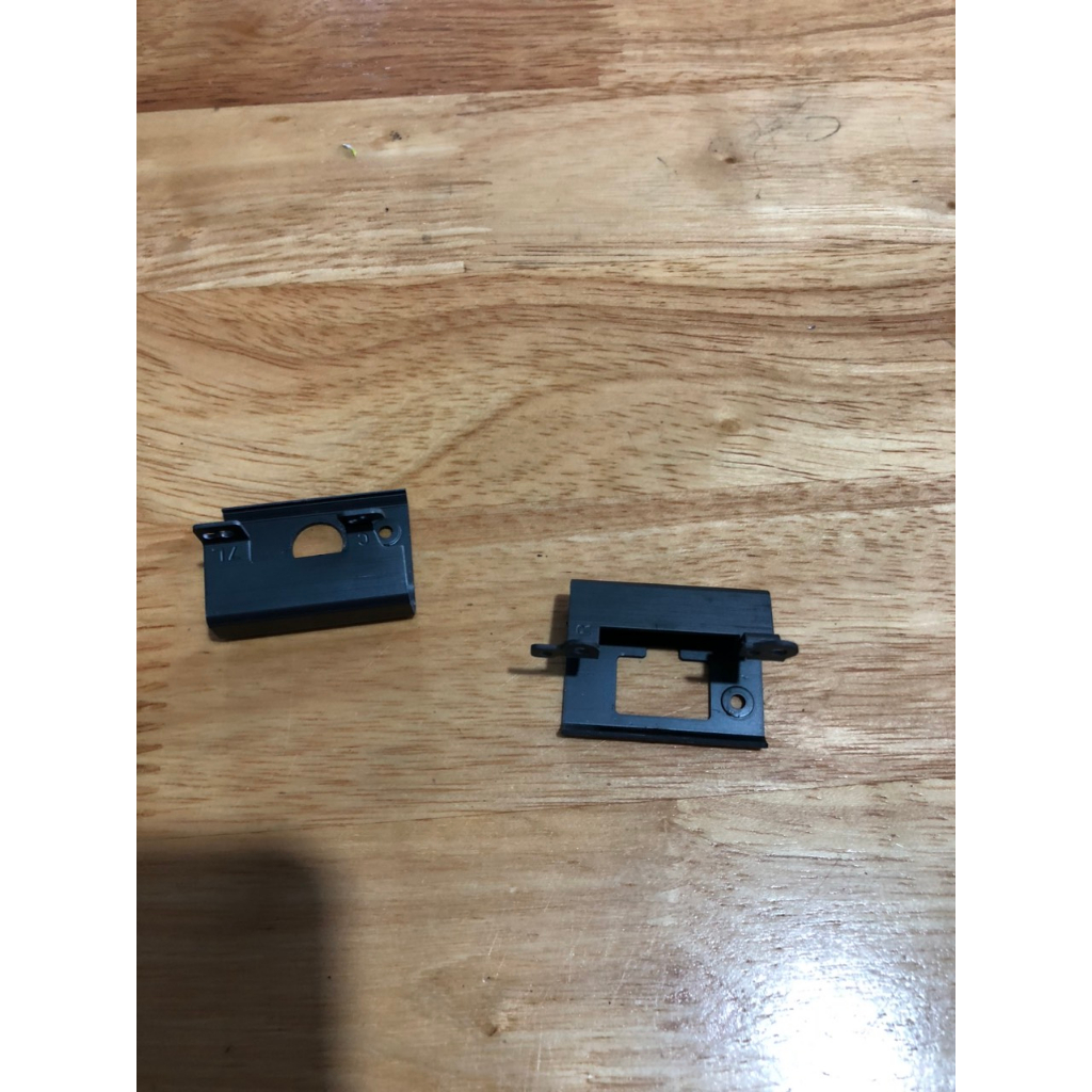 ฝาครอบบานพับแล็ปท็อป Dell Latitude 5450 E5450