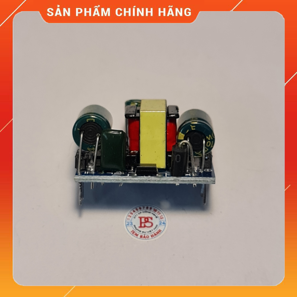 วงจรไฟฟ้าชีพจร DC - 5V 700mA