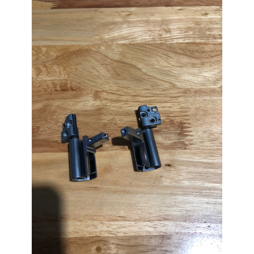 บานพับแล็ปท็อป Dell Latitude E6400, E6410, M2400 = ข้อต่อหมุน, เพลาพับหน้าจอ, E6400, E6410