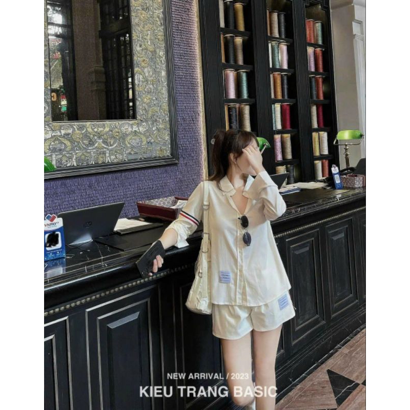 Thome Browne shirt Set ผ้าไนลอนเป็นรอยขีด