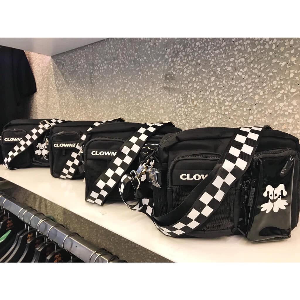 HCM กระเป๋าสะพายข้างทรงปลาหมึกยักษ์คุณภาพสูง สีดําเงา DC44 MIN {FIRE}